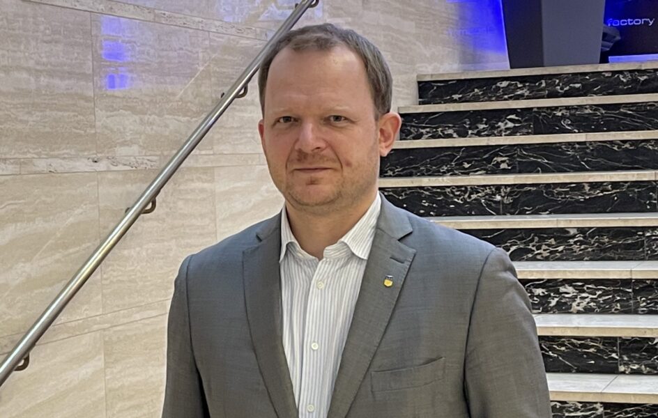 Jakub Kalenský är senior analytiker vid Europeiska kompetenscentret för motverkande av hybridhot.