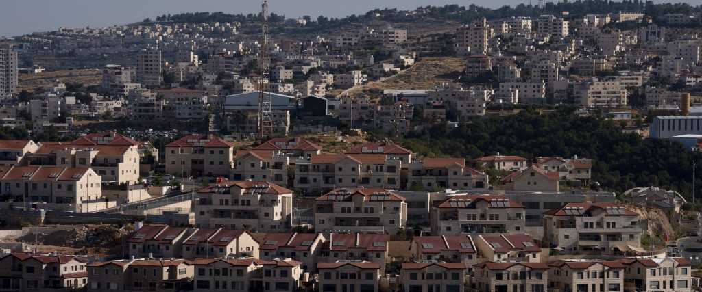 Den israeliska bosätttningen Efrat i förgrunden på ockuperade Västbanken.