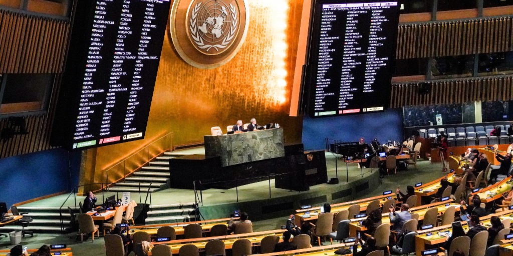 En stor majoritet av FN:s 183 medlemsstater har röstat för en resolution som fördömer Rysslands ”olagliga annekteringar” av delar av ukrainskt territorium.