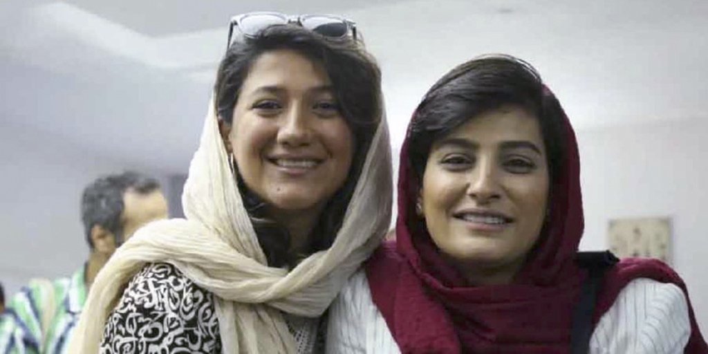 Niloufar Hamedi och Elaheh Mohammadi, de två journalister som väckte uppmärksamhet om omständigheterna kring Mahsa Jina Aminis, har båda suttit fängslade sedan i september förra året och har nu dömts till sju respektive sex års fängelse.