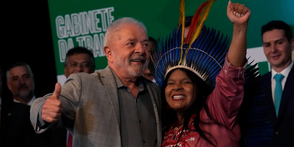Brasiliens president Luiz Inácio Lula da Silva har utsett Sonia Guajajara till minister för det nya urfolksministeriet.