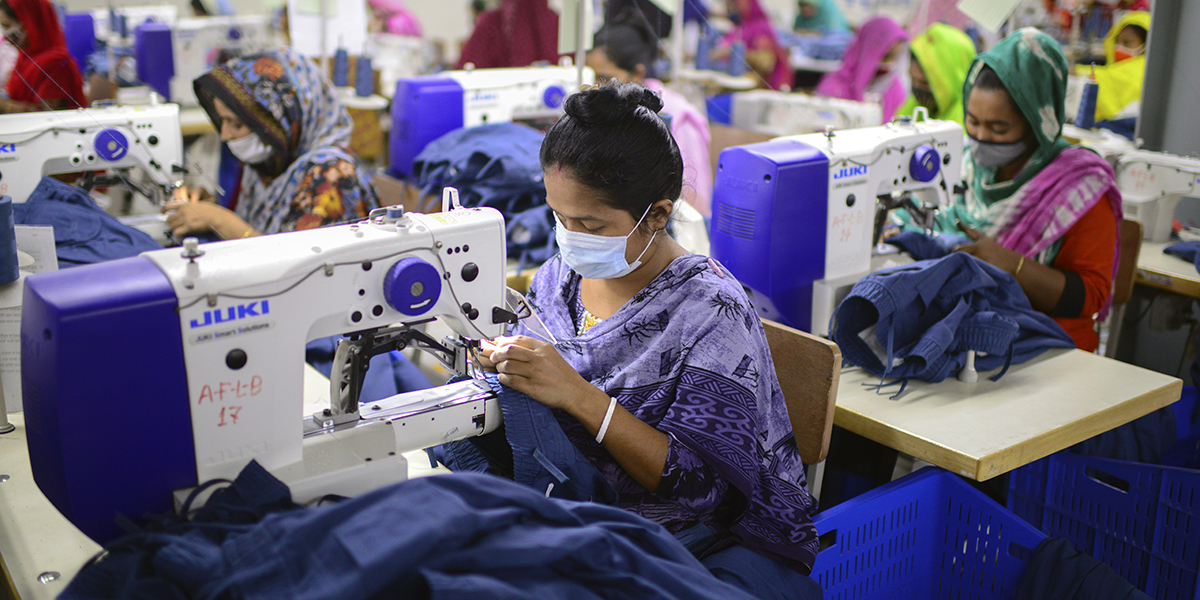 Nu finns nio av världens tio mest hållbara klädfabriker i Bangladesh.