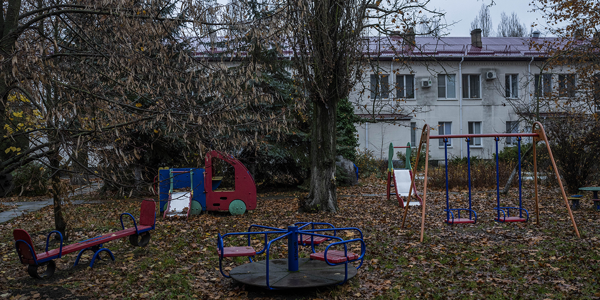 Enligt Ukraina har mer än 19 000 ukrainska barn deporterats till Ryssland sedan invasionen i februari 2022.
