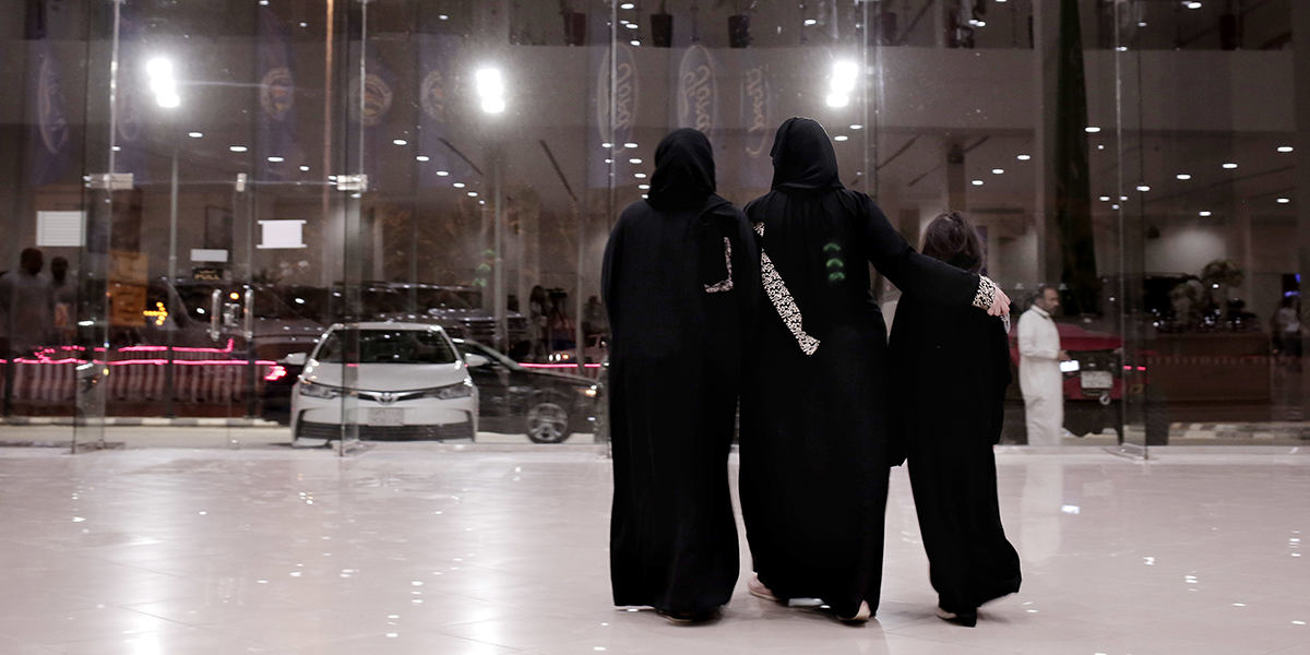 Kvinnor i Saudiarabien har i ett antal år haft rätt att köra bil.