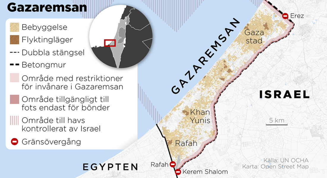 Kartan visar Gazaremsan i Israel med gränsövergångar, flyktingläger och områden med restriktioner för invånarna.