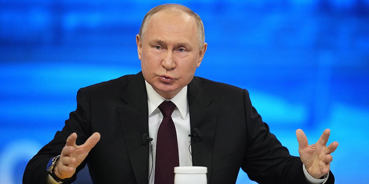 Vladimir Putin vid sin årliga presskonferens i Moskva.