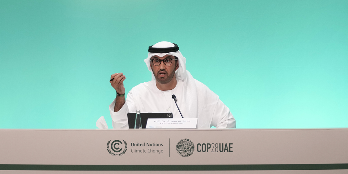 COP28:s president Sultan al-Jaber deltar i en presskonferens vid FN:s klimattoppmöte COP28, torsdagen den 30 november 2023, i Dubai, Förenade Arabemiraten.