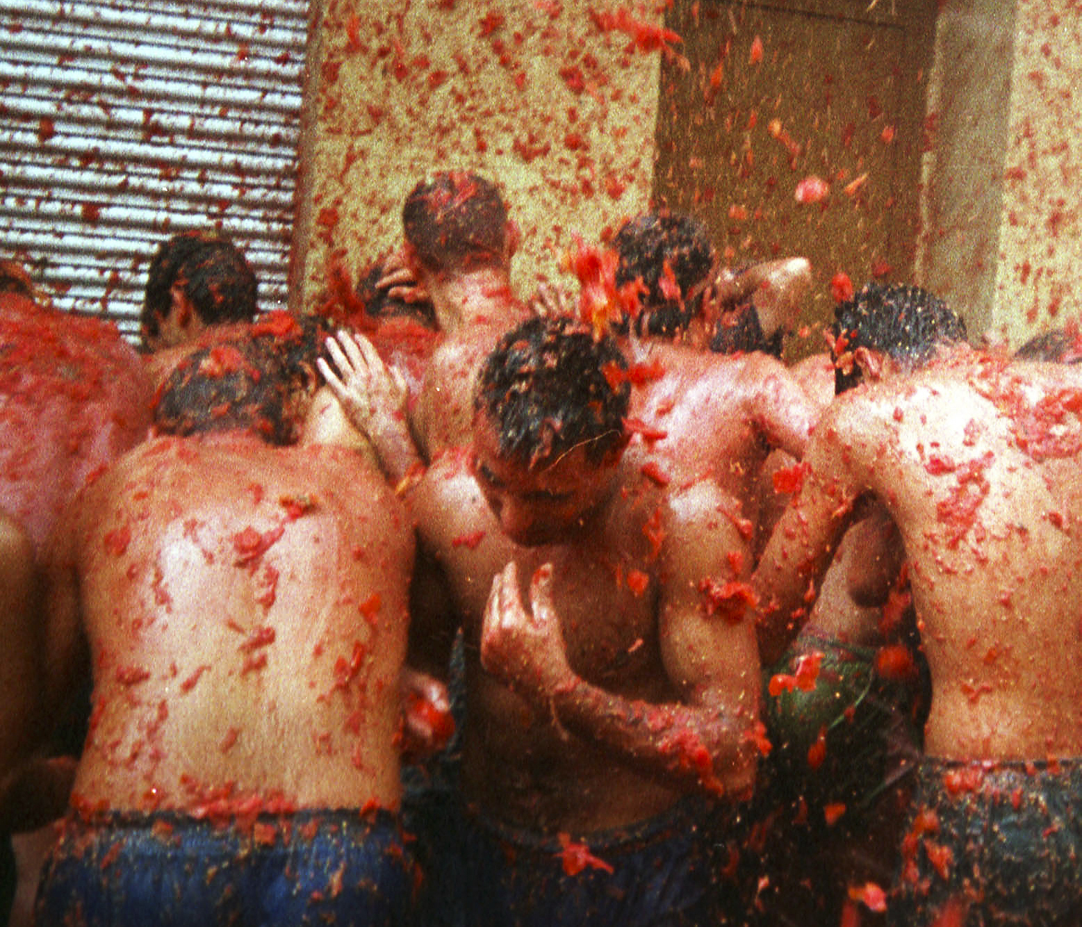 878843fad0d95cf4159affd83e2f795b